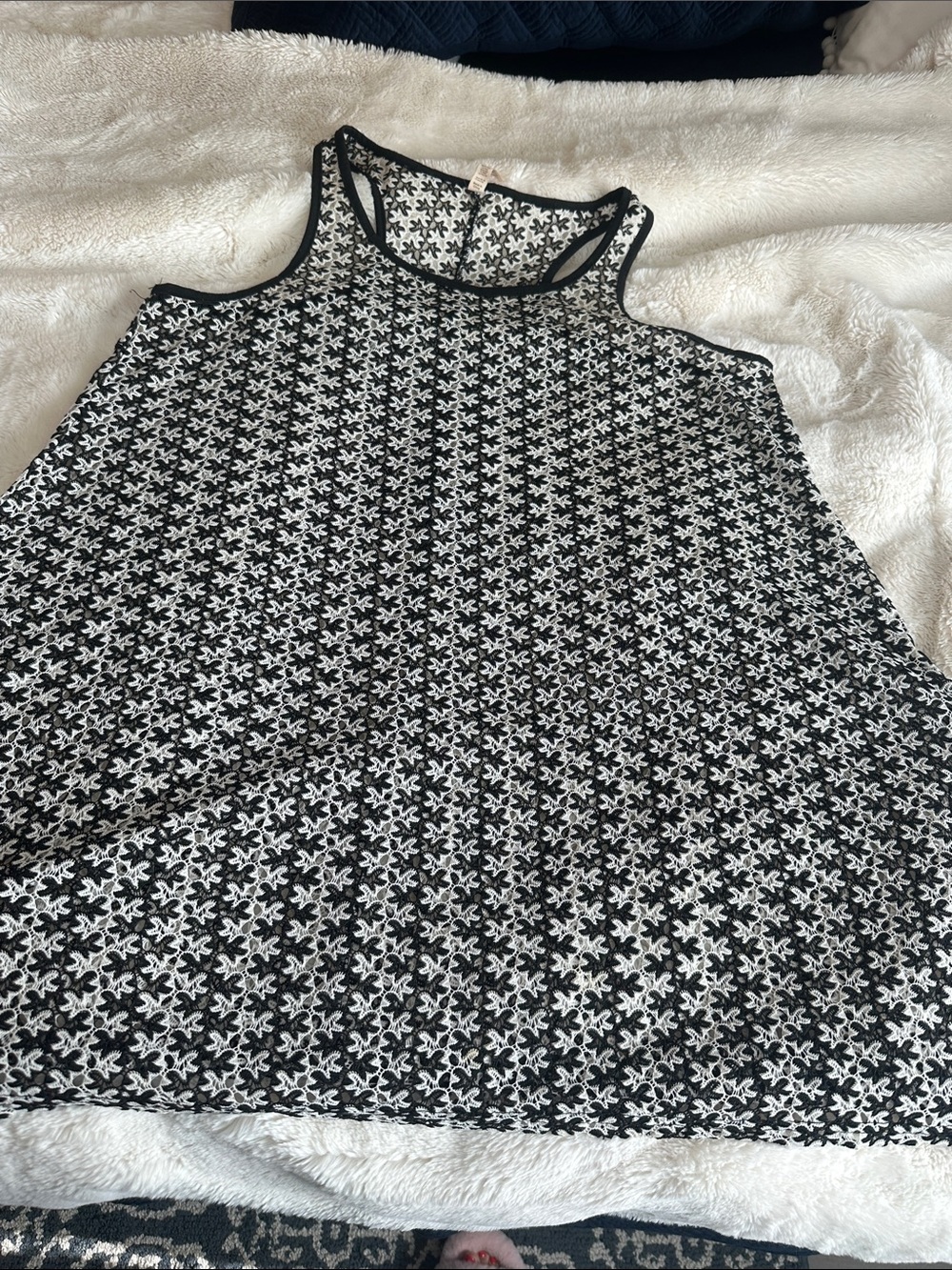 Black & White Printed Women's Swim Coverup Tank